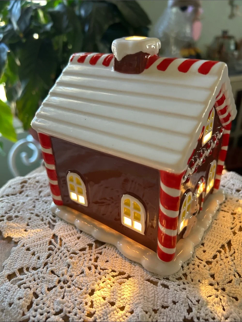 Gingerbread House Electric Wax Warmer New In Box Holidays Christmas EveryDay Use